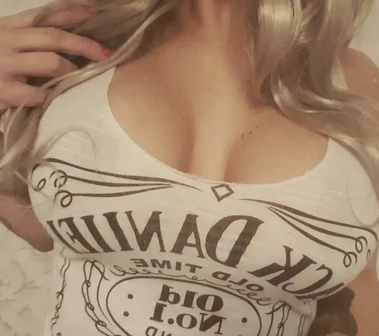 Edith – svensk OnlyFans-skapare