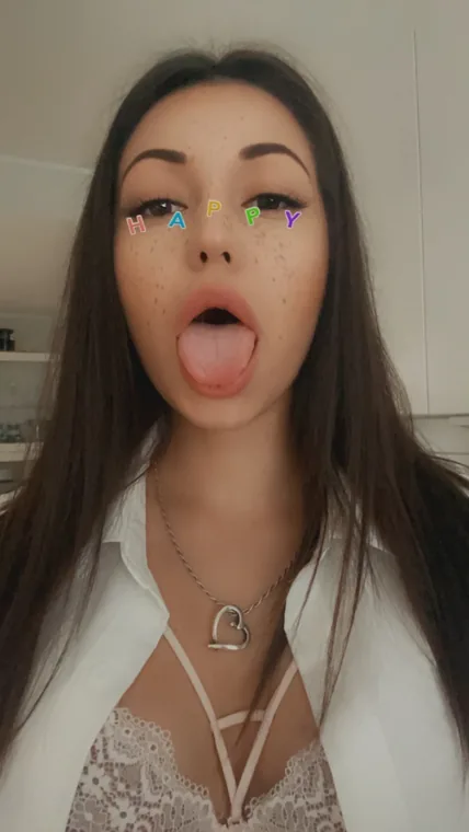 Kalaratri – svensk OnlyFans-skapare