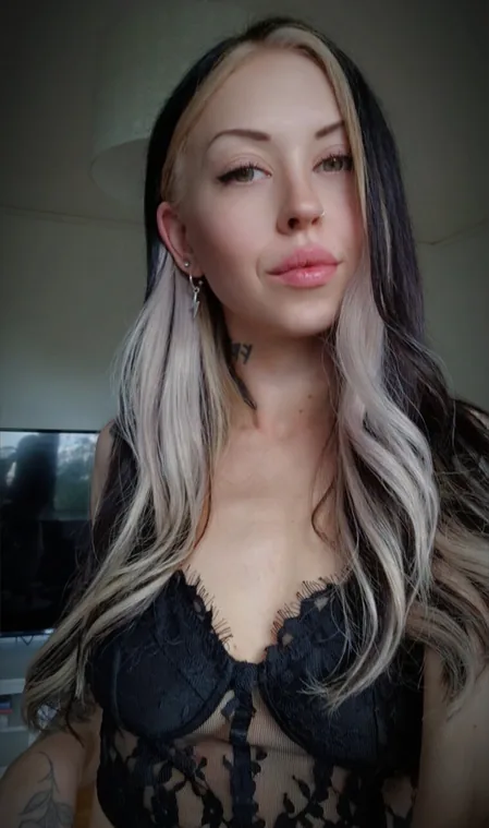 Natalia – svensk OnlyFans-skapare