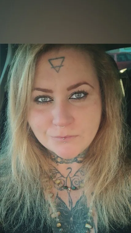 Tattoedfreakvip – svensk OnlyFans-skapare